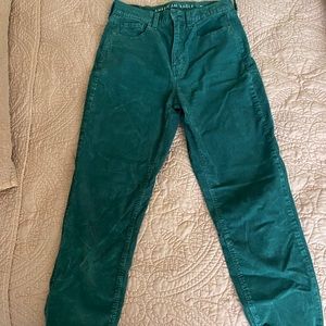 •American Eagle Corduroy Super Stretch Mom Pants